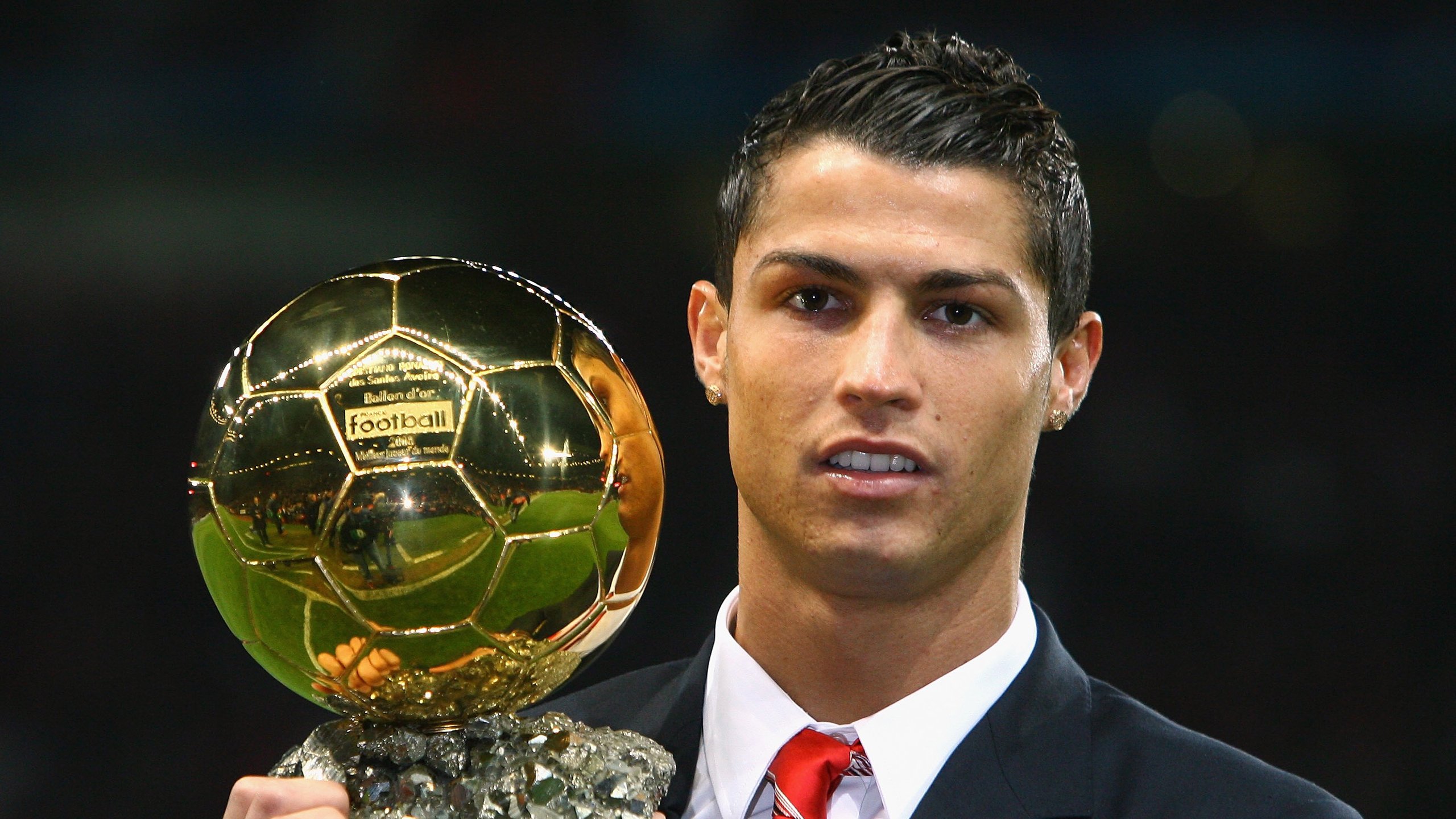 Kaiyun官方登录入口-中锋是否将回归现代足球主角地位，足球比赛中锋