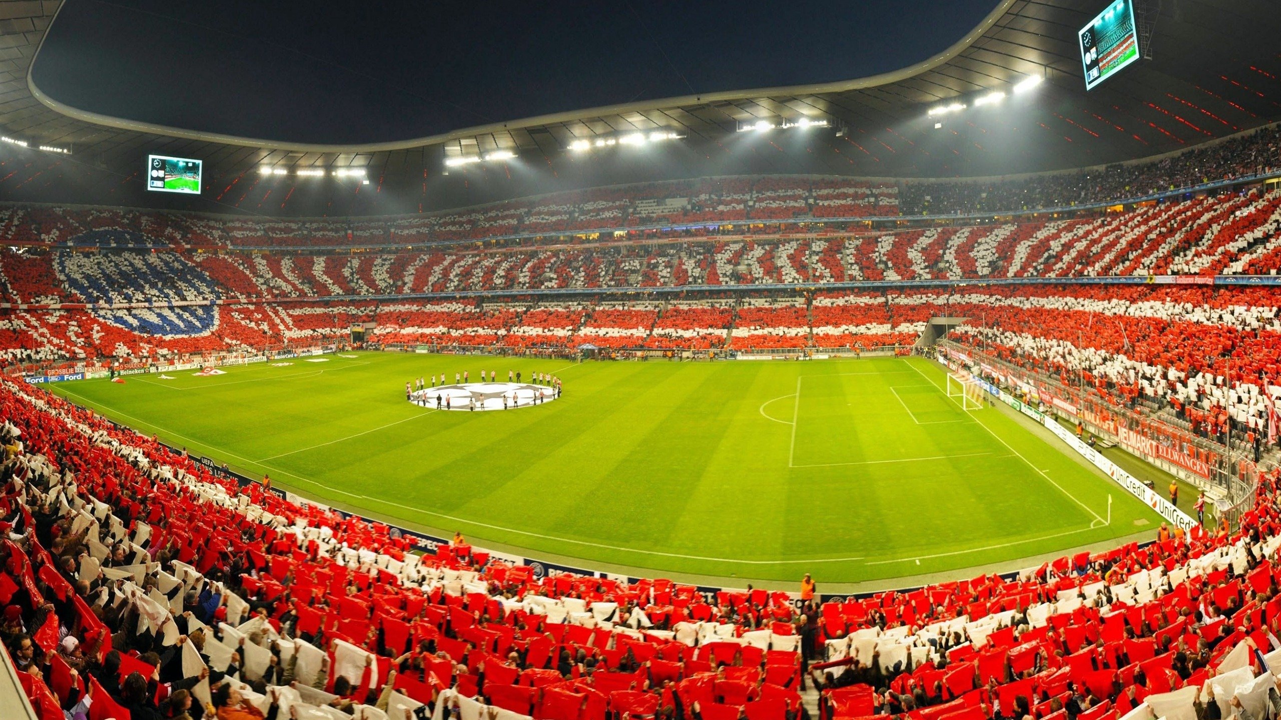 中上游球队与中下游球队阵型风格对比解析，上游 中游 下游